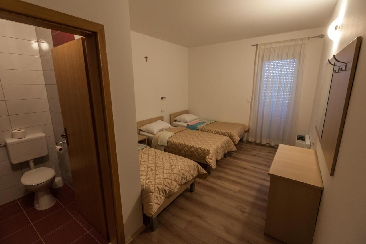 Hotel Ivankovic Меджугорье Номер фото
